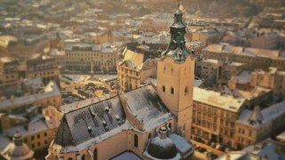 Центр Львова в новорічну ніч закрито для руху транспорту