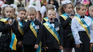 Уляна Супрун не рекомендує українським школам проводити лінійки