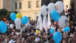 Європейська Солідарність іде перемагати в Ратуші з Порошенком на знаменах