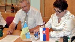 Львівщина підписала зі Словаччиною угоду про співпрацю у поліграфічній галузі