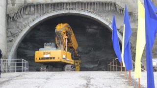 Будівельникам Бескидського тунелю залишилося менше 300 метрів
