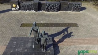 Міськрада Львова демонтуватиме аварійні частини Монумента Слави