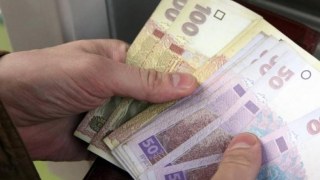 Середня зарплата на Львівщині за місяць зросла на 328 гривень