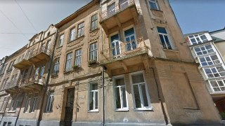 У Львові за 230 000 гривень продали приміщення у будинку початку ХХ століття