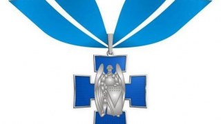 Порошенко затвердив дизайн ордена Героїв Небесної Сотні львівських авторів