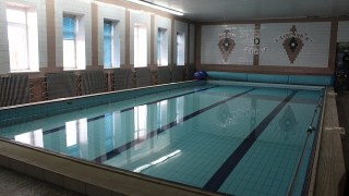 У трьох школах Львова цього року відремонтують басейни