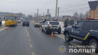 На Дрогобиччині у ДТП з маршруткою травмувалися троє осіб
