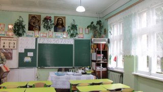 З наступного тижня у школах Львівщини відновлюють навчання