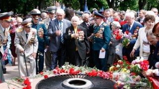 Комуністи готуються до відзначення 1 та 9 травня у Львові