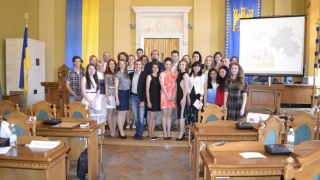 «Lviv Young Project» презентував проекти в рамках програми стажування «Перший кар’єрний крок»