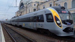 На 5 вересня з Києва до Львова призначили додатковий швидкісний поїзд