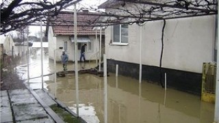 Рятувальники викачали воду із затопленого будинку на Сокальщині