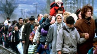 На Балканах біженців виловлюватиме армія