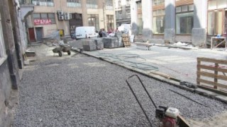 У Львові продовжують ремонтувати хідники