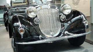 З Межигір'я зник автомобіль-символ фашистської Німеччини