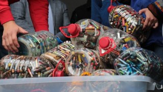 Львівські екобуси: куди здавати використані батарейки та лампи у травні