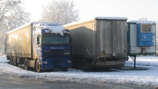 На Львівщині вже діють стоянки та місця відстою для вантажівок