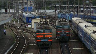 З Дніпропетровська та Запоріжжя курсуватимуть додаткові поїзди до Львова
