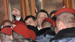 Чорновіл стверджує, що в 2007 році виборчий штаб Партії регіонів на Львівщині захищав результати партії Тягнибока