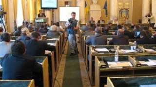 Депутати Львіської облради можуть провести виїзну сесію 18 травня
