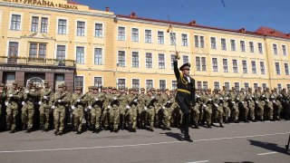 Львівська академія сухопутних військ достроково випустить курсантів