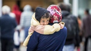 ЄС продовжує розподіляти біженців між європейськими країнами