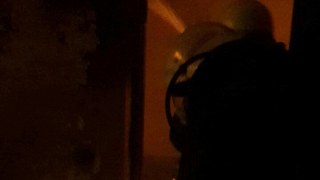 24 рятувальників гасили пожежу будівлі у Стрию