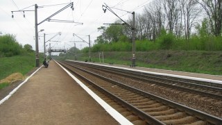 Львівська залізниця у серпні змінила графік руху восьми поїздів, які курсують через станцію Красне