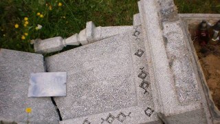 На Львівщині місцевий мешканець пошкодив 150 могил