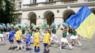 Львівські діти презентували пісню до Євро-2012