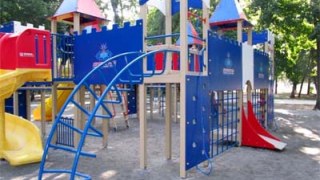 На ремонт дитячих майданчиків у Львові виділили 300 тис грн