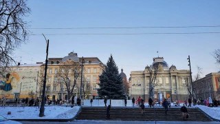 Антициклон в понеділок залишить тепло у Львові
