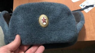 У Львові киянина судитимуть за шапку з комуністичною символікою