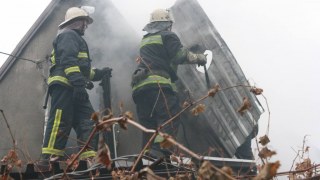 У Львові під час пожежі у будинку загинула людина