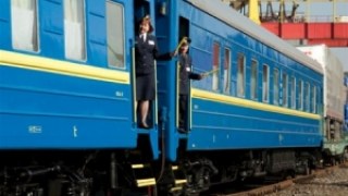 Укрзалізниця включила додаткові вагони до поїздів, що рухаються через Львів