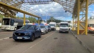 На кордоні з Польщею – черги з 185 авто та 1205 вантажівок
