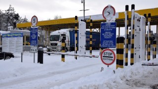 Один з пунктів пропуску на кордоні з Польщею відкрили для вантажівок