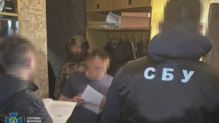 На Львівщині затримали керівника райвійськкомату, який допомагав ухилянтам виїхати за кордон