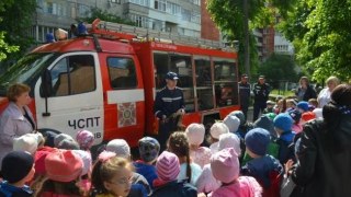 Львівські енергетики навчили дітей правильно поводитися з електрикою