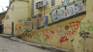Депутат пропонує штрафувати за графіті на стінах будинків