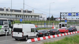 Черги на кордоні з Польщею: найбільша черга перед МПП «Рава-Руська»