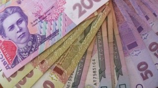Депутати міськради пропонують підняти зарплату працівникам ЛКП на 5%