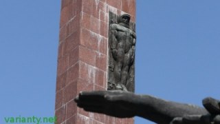 Стела львівського Mонументу слави підлягає демонтажу через аварійність