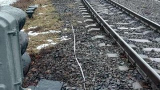 На Золочівщині вантажний поїзд збив чоловіка