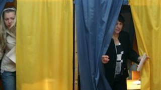 ОПОРА відзначає погану організованість виборів-2012 на Львівщині
