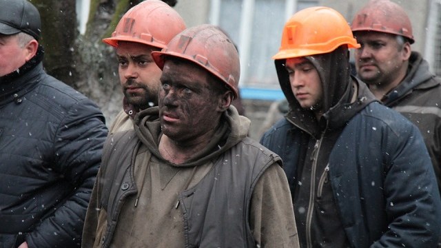 шахтарі