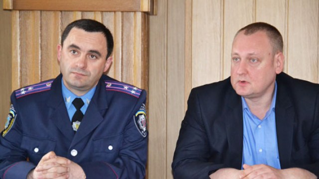 Ігор Івченко (справа)