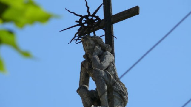 скульптура Ісуса Христа на каплиці Боїмів