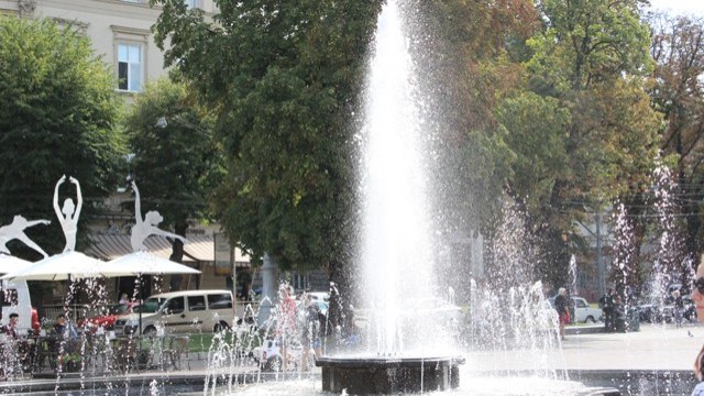 фонтан у Львові