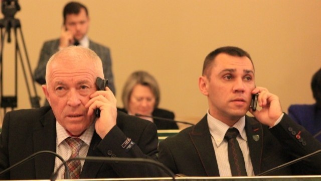 Юрій Сидорович (праворуч)